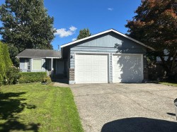 3752 Harwood Cr Crescent Abbotsford, BC V2S 7A6