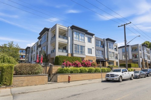 201-15169 Buena Vista Avenue  White Rock, BC V4B 1Y2