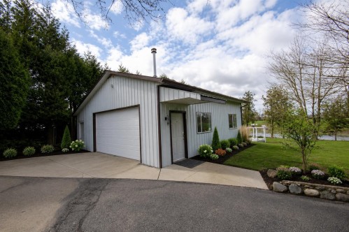 1559 Whatcom Road, Abbotsford, BC 