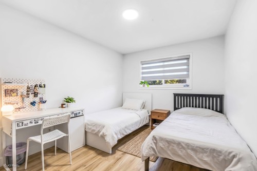 15390 85 Avenue, Surrey, BC 