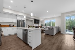 7-35247 Straiton Road Abbotsford, BC V2S 7Z1