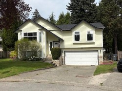 8063 138a Street Surrey, BC V3W 9B3