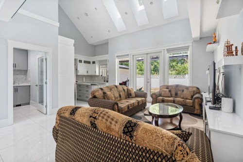 12973 Glengarry Crescent, Surrey, BC 