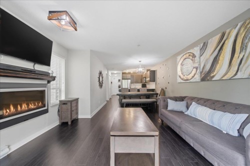 215-21009 56 Avenue  Langley, BC V3A 0C9