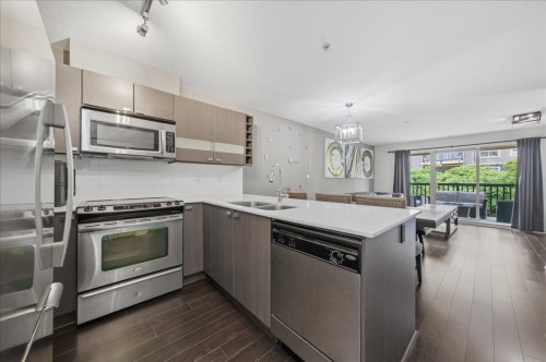 215-21009 56 Avenue, Langley, BC 