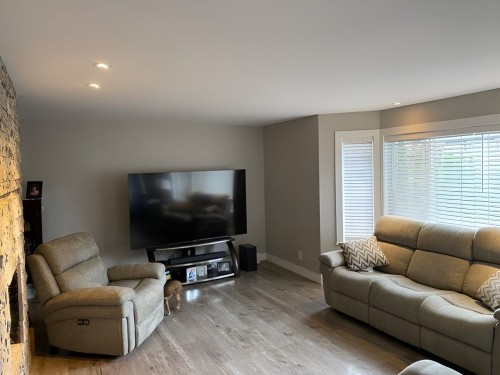 26891 32A Avenue, Langley, BC - Indoor Photo Showing Living Room