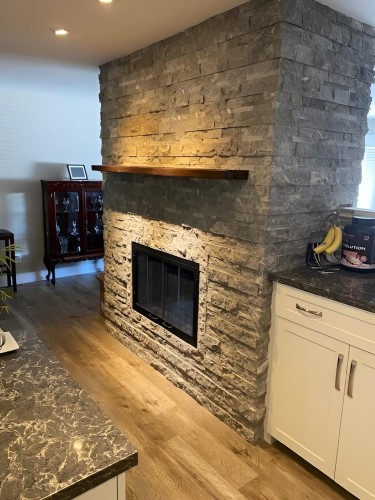 26891 32A Avenue, Langley, BC - Indoor Photo Showing Living Room With Fireplace