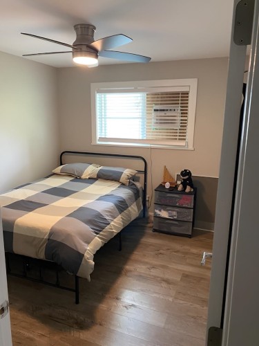 26891 32A Avenue, Langley, BC - Indoor Photo Showing Bedroom