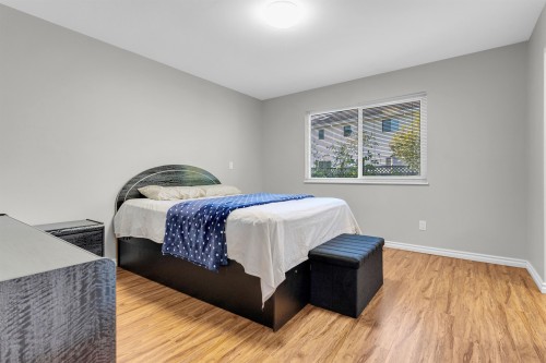 12905 65 Avenue, Surrey, BC 