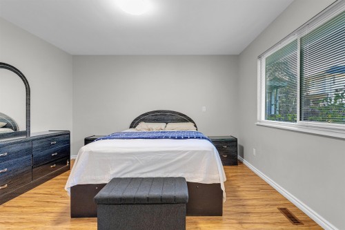 12905 65 Avenue, Surrey, BC 