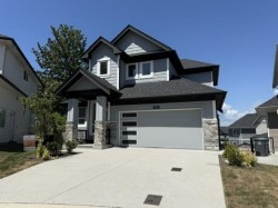 10070 178 Street Surrey, BC V4N 5V9