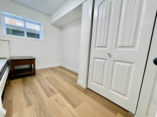 LOWER LEVEL-1695X 84 Avenue , Surrey, BC V4N 4V3 5