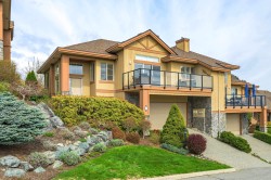 9-35931 Empress Drive Abbotsford, BC V3G 2M8