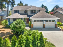 12994 20 Avenue  Surrey, BC V4A 1Y9