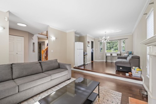 6960 143A Street, Surrey, BC 