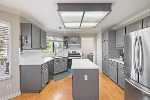 6960 143A Street, Surrey, BC 