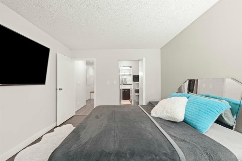 219-1760 Southmere Crescent, Surrey, BC 