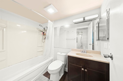 219-1760 Southmere Crescent, Surrey, BC 