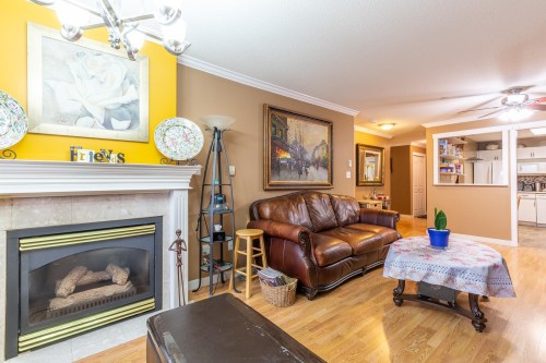 302-33280 Bourquin Crescent E, Abbotsford, BC 
