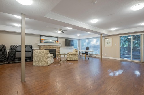 302-33280 Bourquin Crescent E, Abbotsford, BC 