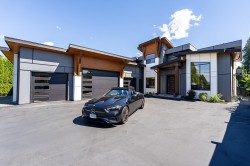 22838 88 Avenue  Langley, BC V1M 2R7