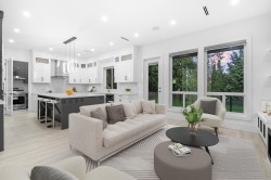 9336 119a Street Delta, BC V4C 6P2