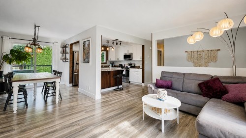 2170 Moss Crescent, Abbotsford, BC 