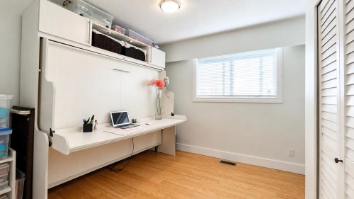 2170 Moss Crescent, Abbotsford, BC 