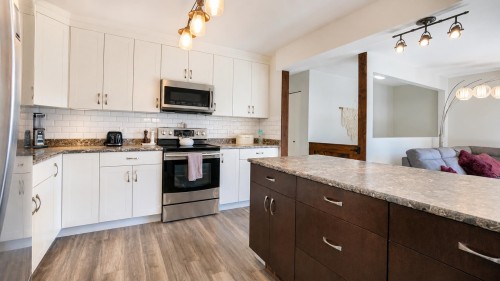 2170 Moss Crescent, Abbotsford, BC 