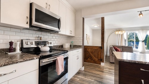 2170 Moss Crescent, Abbotsford, BC 