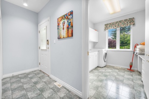 2333 133A Street, Surrey, BC 