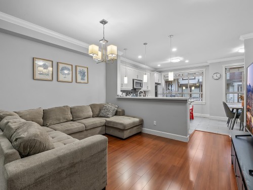 37-19560 68 Avenue, Surrey, BC 