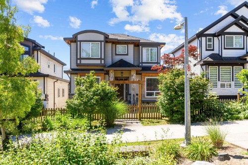 20546 70 Avenue  Langley, BC V2Y 0W4