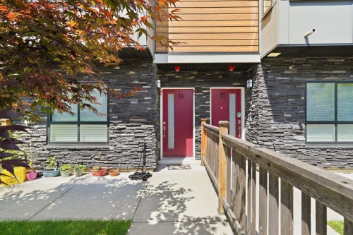 14-19631 55a Avenue  Langley, BC V3A 3X1