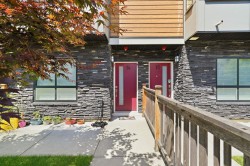 14-19631 55a Avenue Langley, BC V3A 3X1
