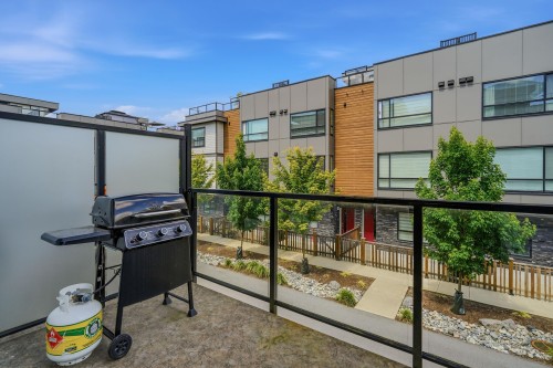 14-19631 55A Avenue, Langley, BC 
