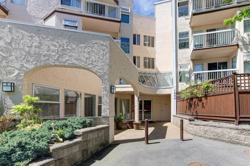 304-1860 Southmere Crescent E, White Rock, BC 