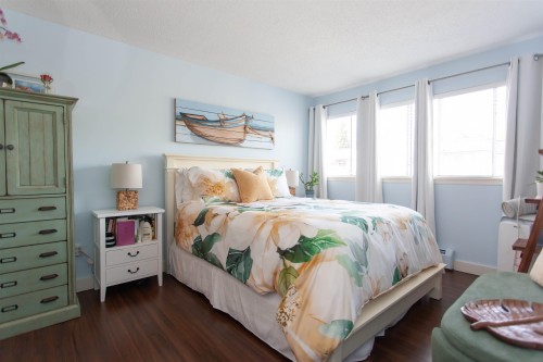 304-1860 Southmere Crescent E, White Rock, BC 