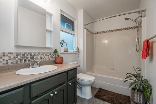 4483 208 Street, Langley, BC 
