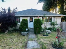 10991 132 Street Surrey, BC V3T 3W8
