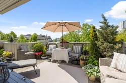 302--15392 16a Avenue Surrey, BC V4A 1S9