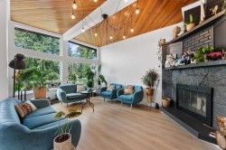 14180 Kindersley Drive Surrey, BC V3R 5P5
