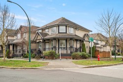 7349 194 Street Surrey, BC V4N 5Y1