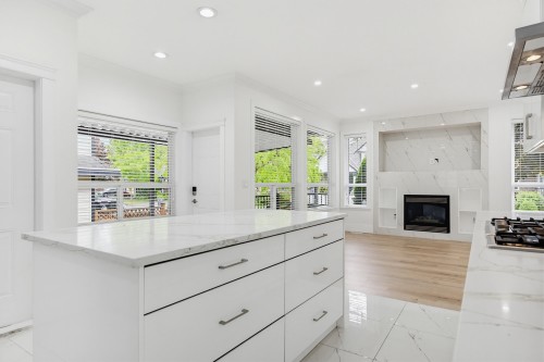 7349 194 Street, Surrey, BC 