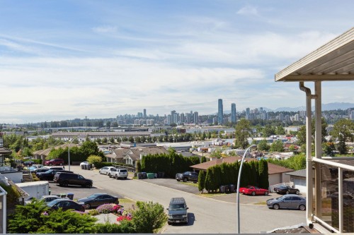 12182 101B Avenue, Surrey, BC 