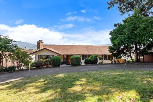 35334 Rockwell Drive  Abbotsford, BC V3G 2C9