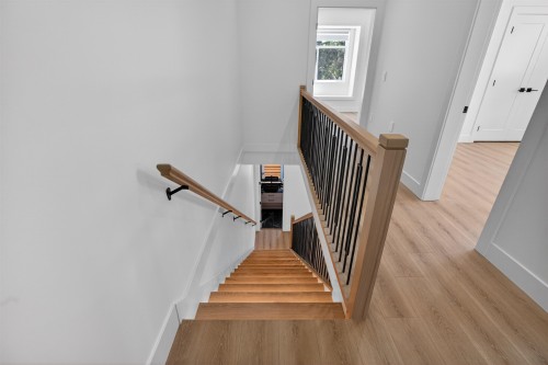 16511 20 Avenue, Surrey, BC 