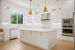 10116 172a Street Surrey, BC V4N 4H6