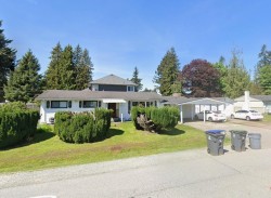 10307 146 Street Surrey, BC V3R 3T3