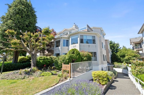 203-1327 Best Street  White Rock, BC V4B 4E3